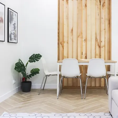 Portucale ! Design With Terrace Apartament
