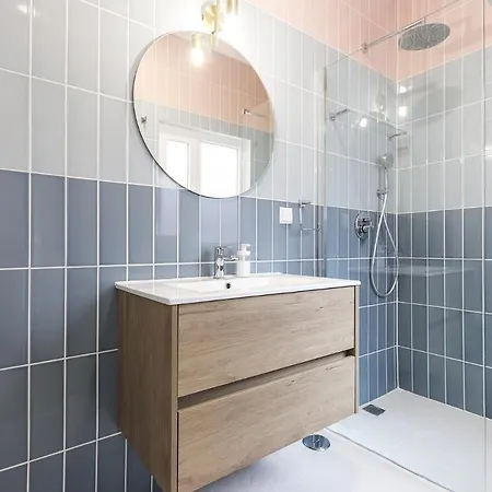 Apartament Portucale ! Design With Terrace
