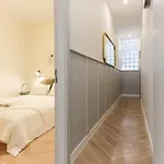 Apartment Portucale ! Design With Terrace