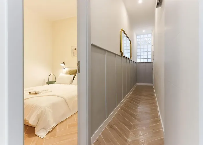 Апартаменти Portucale ! Design With Terrace