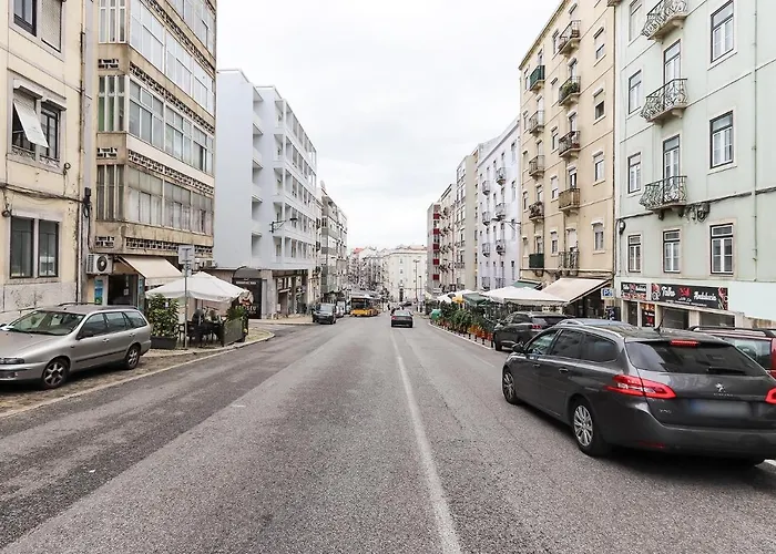 Portucale ! Design With Terrace * Лісабон