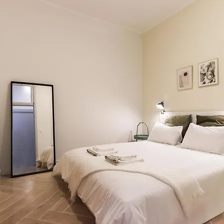 Portucale ! Design With Terrace Apartment Lisbon